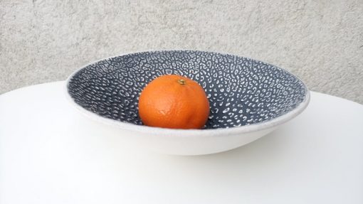 Decorative bowl, small with pattern, 18 cm in dia - colour blue and cream - Image 2