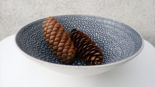 Decorative bowl, large with pattern, 20 cm in dia - colour blue and cream - Image 2